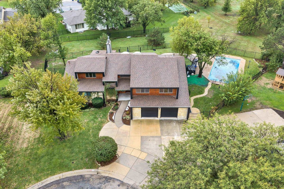 2441 N Plumthicket Ct, Wichita, KS, 67226